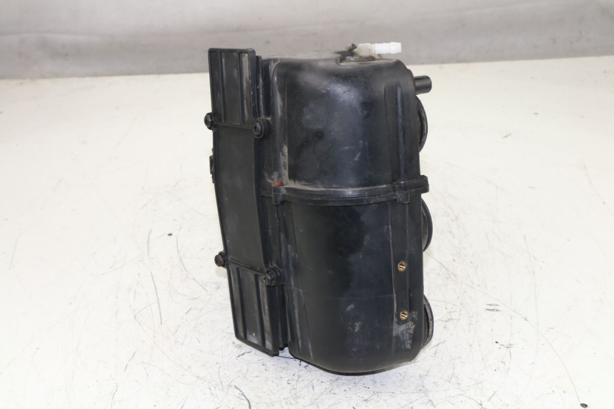 photo de CAJA FILTRO TRIUMPH TIGER 955 (2001 - 2004) - Otra perspectiva