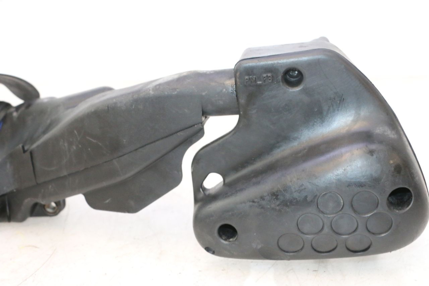 photo de CAJA DE AIRE PEUGEOT TREKKER 50 (1995 - 2004) - Detalle de la pieza
