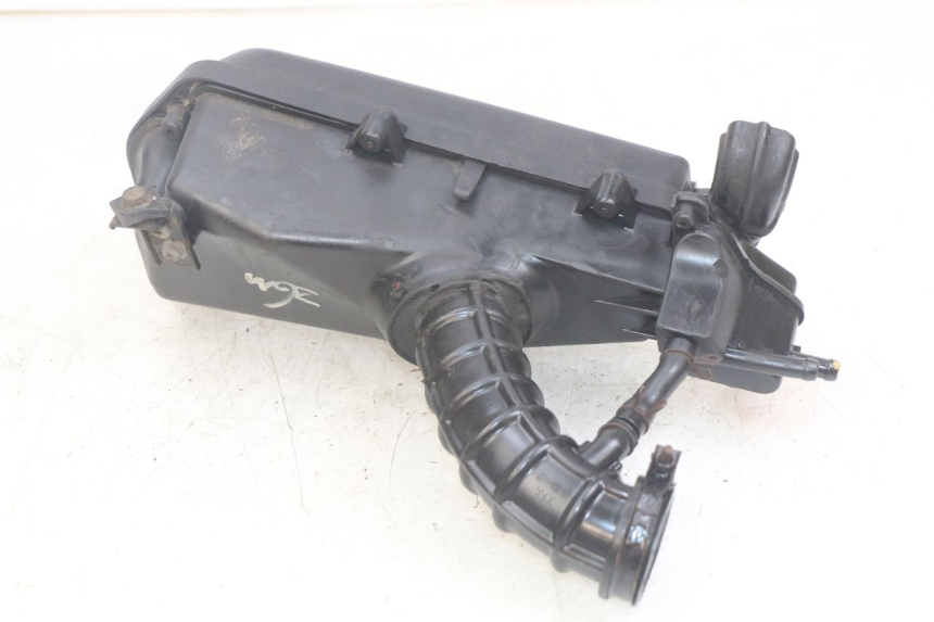 photo de CAJA DE AIRE PEUGEOT TWEET 4T 50 (2018 - 2022) - Primer plano técnico