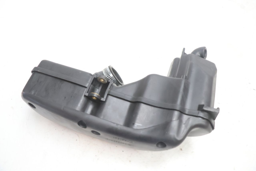 photo de CAJA FILTRO PIAGGIO TYPHOON 50 (2000 - 2009) - Primer plano técnico