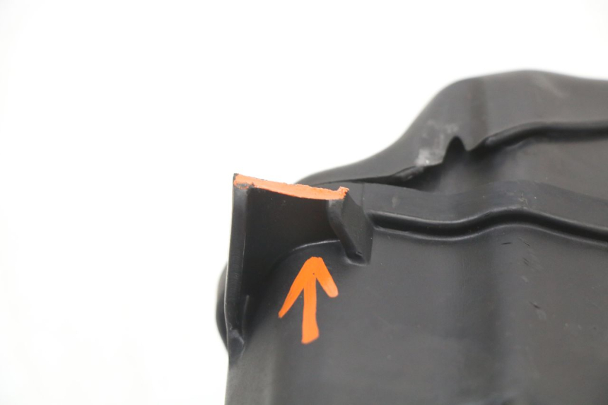 photo de CAJA DE AIRE PIAGGIO VESPA S 2T 50 (2007 - 2014) - Primer plano técnico