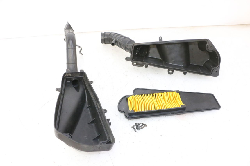 photo de CAJA DE AIRE PEUGEOT VIVACITY NEW 4T 50 (2008 - 2017) - Estado de la superficie y material