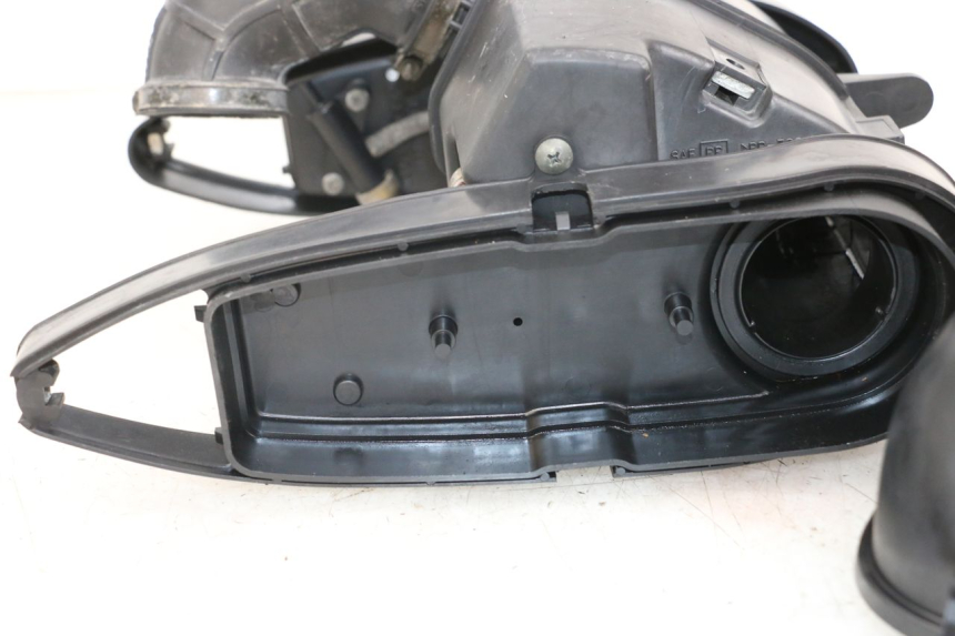 photo de CAJA FILTRO SUZUKI VL INTRUDER 125 (2004 - 2007) - Estado de la superficie y material