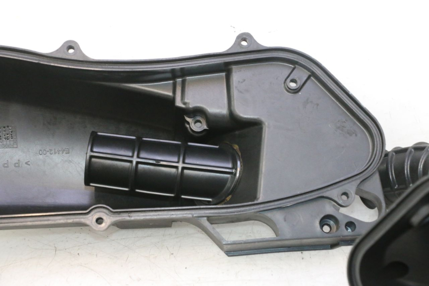 photo de CAJA DE AIRE YAMAHA X-MAX XMAX 125 (2010 - 2013) - Otra perspectiva