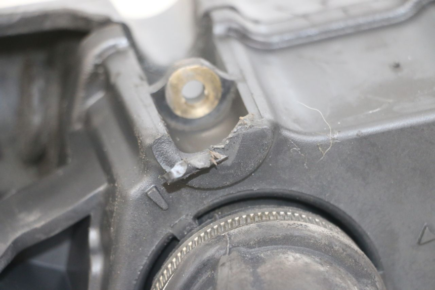 photo de CAJA DE AIRE PIAGGIO X10 125 (2012 - 2017) - Primer plano técnico