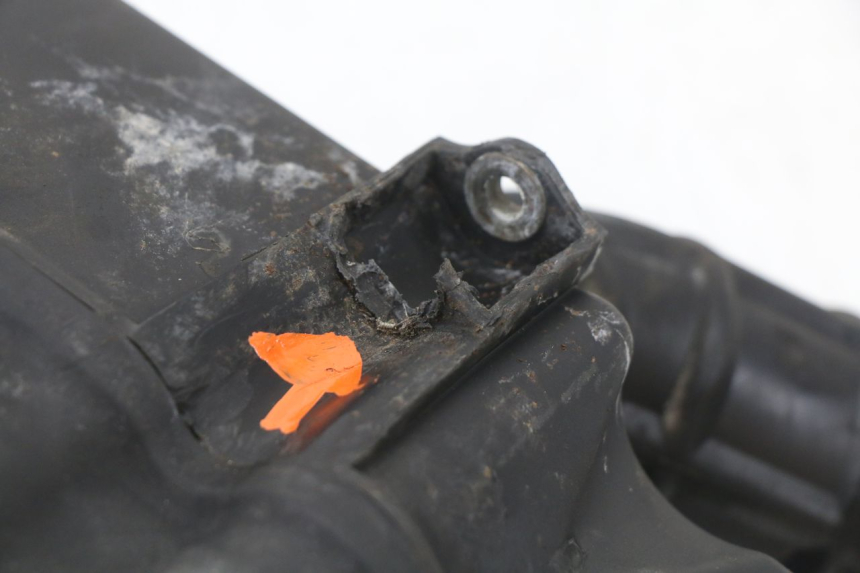 photo de CAJA DE AIRE PIAGGIO X8 125 (2004 - 2007) - Zoom estado de uso