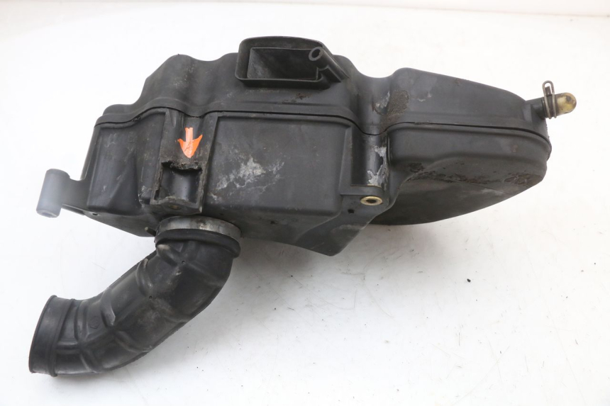 photo de CAJA DE AIRE PIAGGIO X8 125 (2004 - 2007) - Primer plano técnico