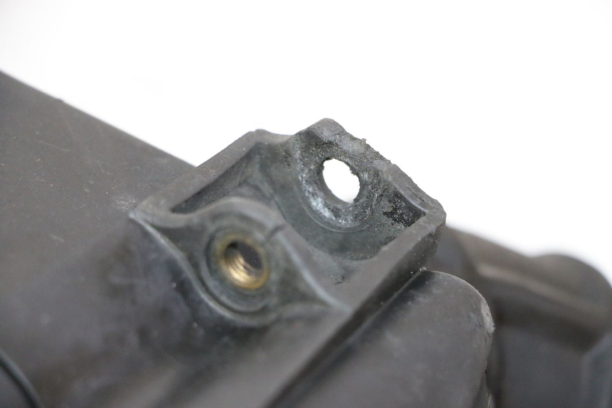 photo de CAJA DE AIRE PIAGGIO XEVO - X EVO 125 (2007 - 2017) - Primer plano técnico