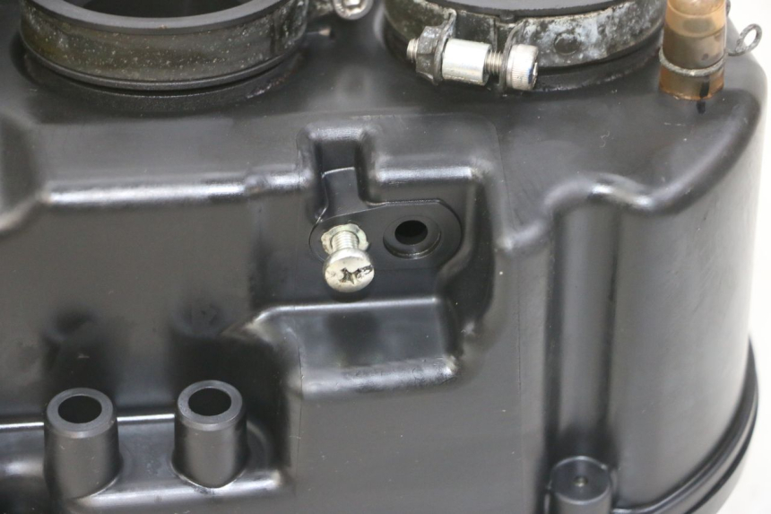 photo de CAJA FILTRO YAMAHA XJ6 ABS 600 (2008 - 2016) - Detalle de la pieza