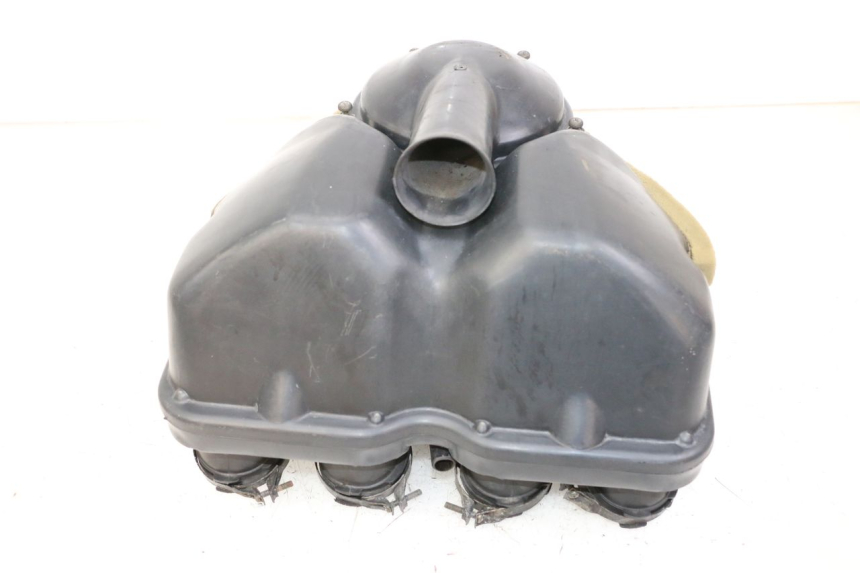 photo de CAJA DE AIRE YAMAHA XJN DIVERSION 600 (2000 - 2003) - Primer plano técnico