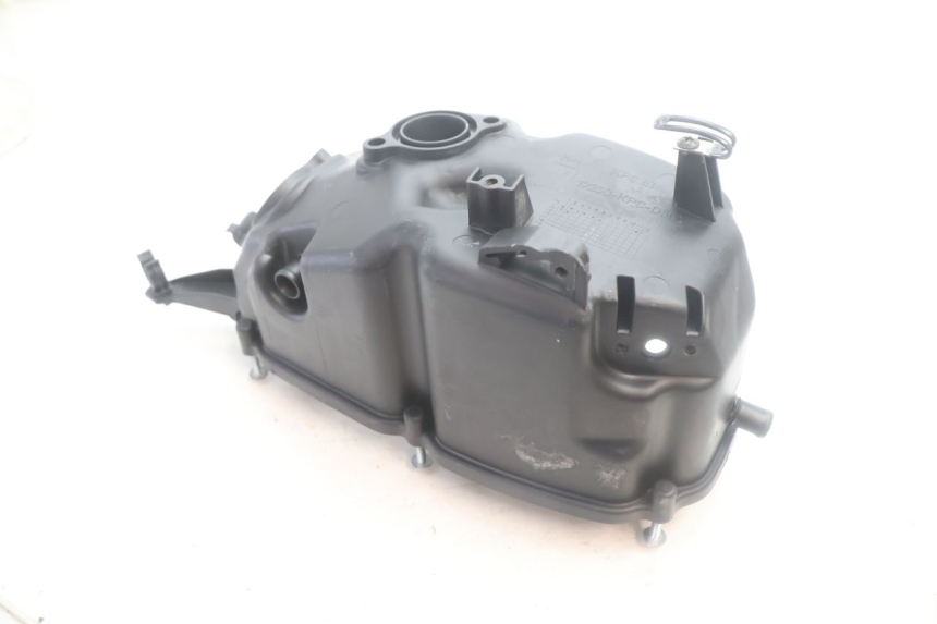 photo de CAJA FILTRO HONDA XLV VARADERO 125 (2007 - 2012) - Otra perspectiva