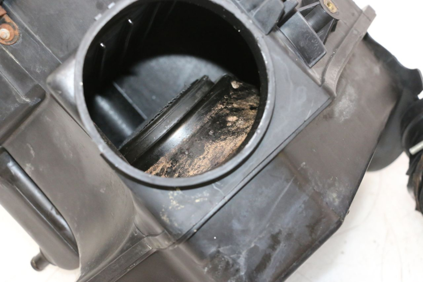 photo de CAJA FILTRO HONDA XRV AFRICA TWIN 750 (1990 - 1992) - Detalles de los puntos de fijación