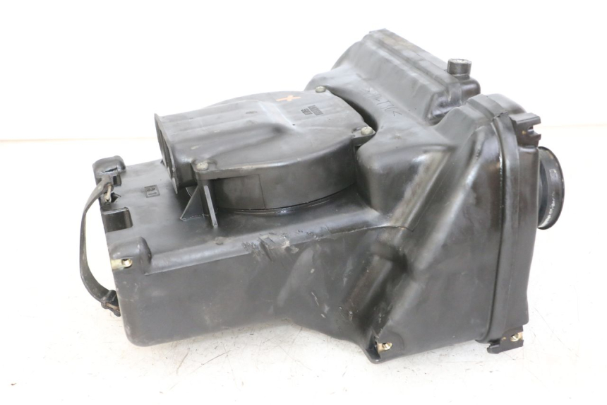 photo de CAJA FILTRO YAMAHA FZS FAZER 600 (2001 - 2003) - Otra perspectiva