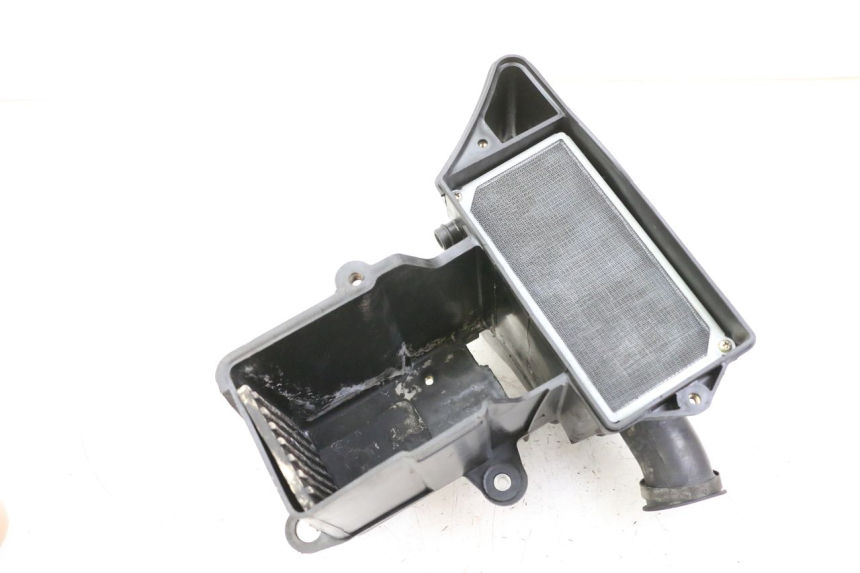 photo de CAJA DE AIRE YAMAHA SR 125 (1982 - 2003) - Detalles de los puntos de fijación