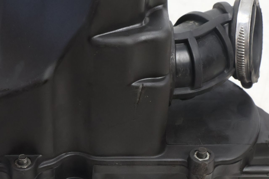 photo de CAJA DE AIRE YAMAHA YP MAJESTY 125 (2007 - 2010) - Otra perspectiva