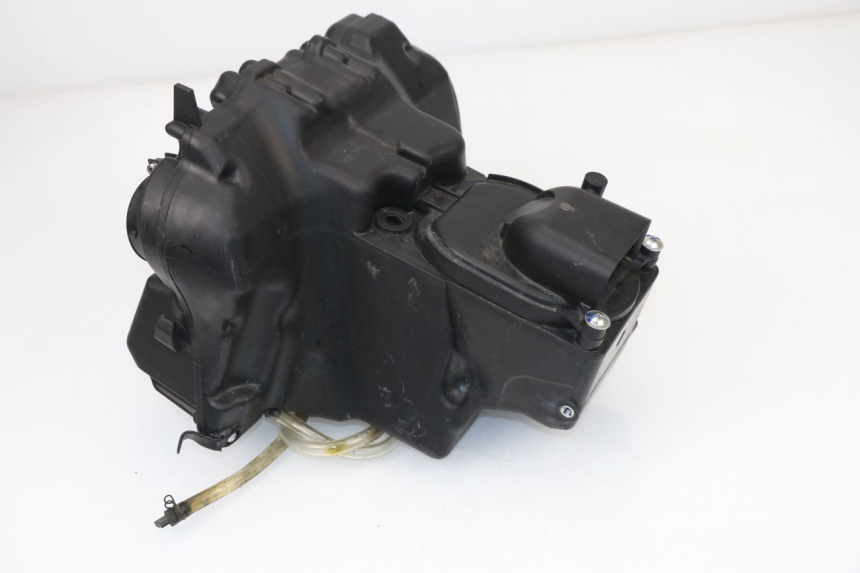 photo de CAJA FILTRO KAWASAKI Z800 Z ABS 800 (2013 - 2017) - Otra perspectiva