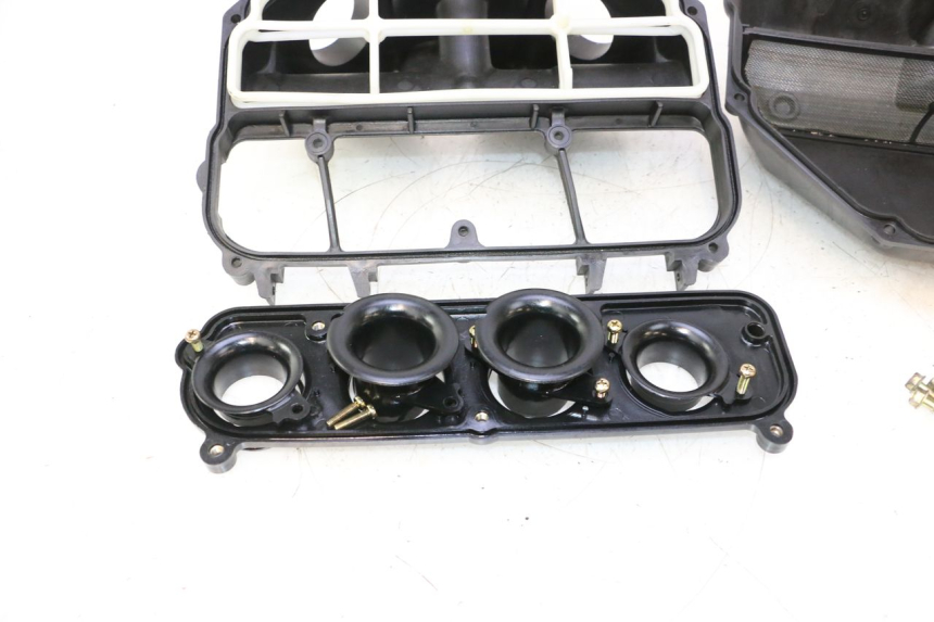 photo de CAJA FILTRO KAWASAKI ZX-6R ZX6R 600 (2000 - 2002) - Características distintivas