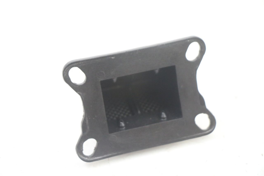 photo de ADMISION APRILIA RS 50 (1999 - 2005) - Otra perspectiva