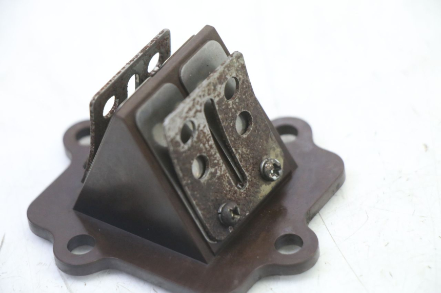 photo de CAJA DE VÁLVULAS MASH BIBOP 2T 50 (2013 - 2018) - Otra perspectiva