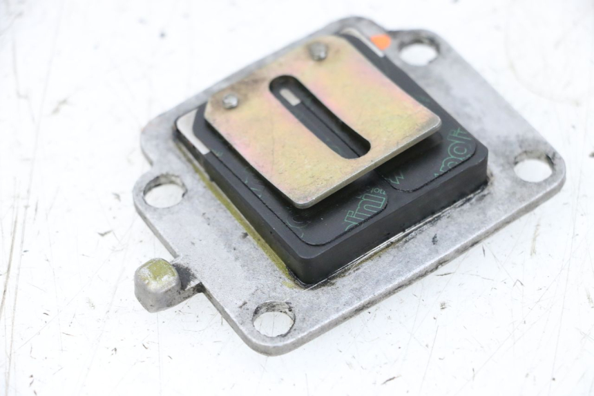 photo de ADMISION MBK BOOSTER SPIRIT NAKED 50 (2004 - 2017) - Vista principal