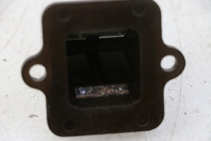 photo de CAJA DE LáMINAS PEUGEOT CITYSTAR 50 (2013 - 2017) - Zoom estado de uso