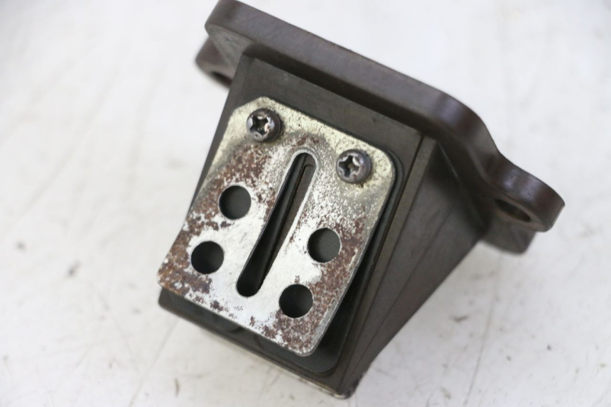 photo de CAJA DE LáMINAS PEUGEOT CITYSTAR 50 (2013 - 2017) - Vista general del producto