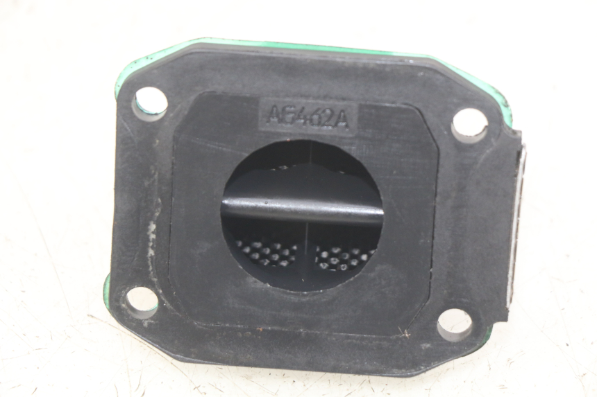 photo de CAJA DE LáMINAS HONDA CR 80 (2001 - 2003) - Detalles de los puntos de fijación