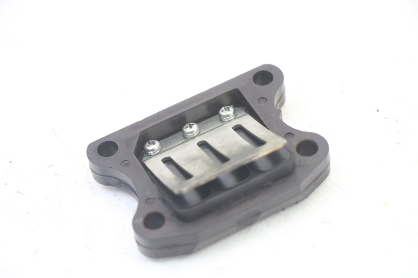 photo de ADMISION PEUGEOT ELYSTAR 50 (2002 - 2014) - Detalle de la pieza