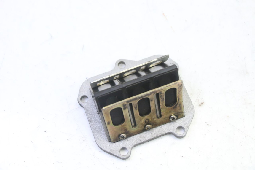 photo de ADMISION APRILIA ETX 125 (1998 - 2002) - Detalle de la pieza