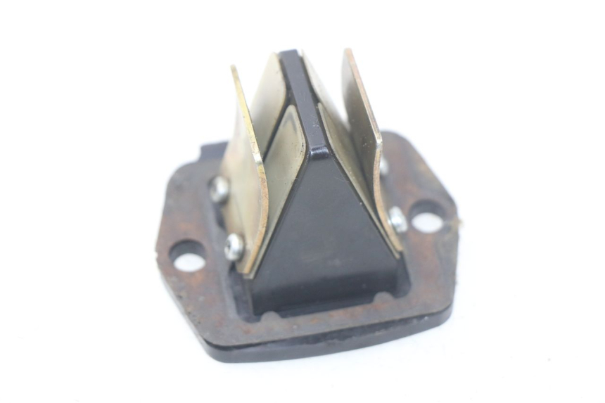 photo de CAJA DE LáMINAS PIAGGIO FLY 2T 50 (2004 - 2017) - Otra perspectiva