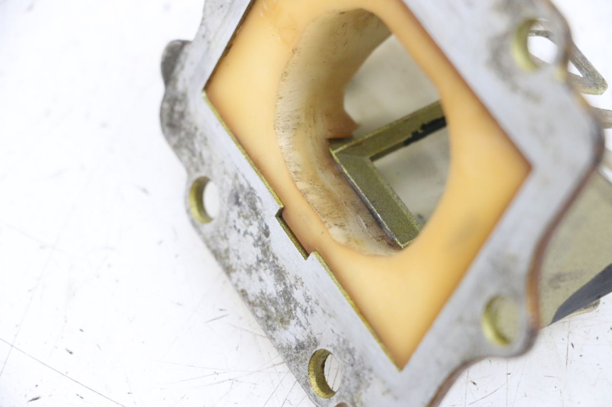 photo de ADMISION KAWASAKI KDX 125 (1990 - 1991) - Otra perspectiva