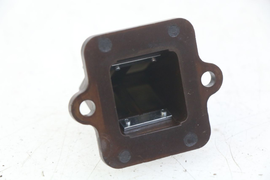 photo de CAJA DE LáMINAS PEUGEOT KISBEE 2T 50 (2010 - 2017) - Detalle de la pieza