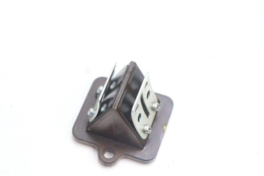 photo de ADMISION PEUGEOT LUDIX 50 (2008 - 2017) - Detalle de la pieza