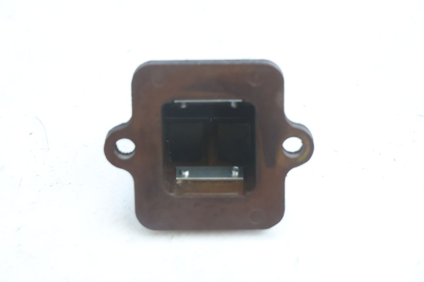 photo de ADMISION PEUGEOT LUDIX ONE 14P 50 (2004 - 2013) - Primer plano técnico