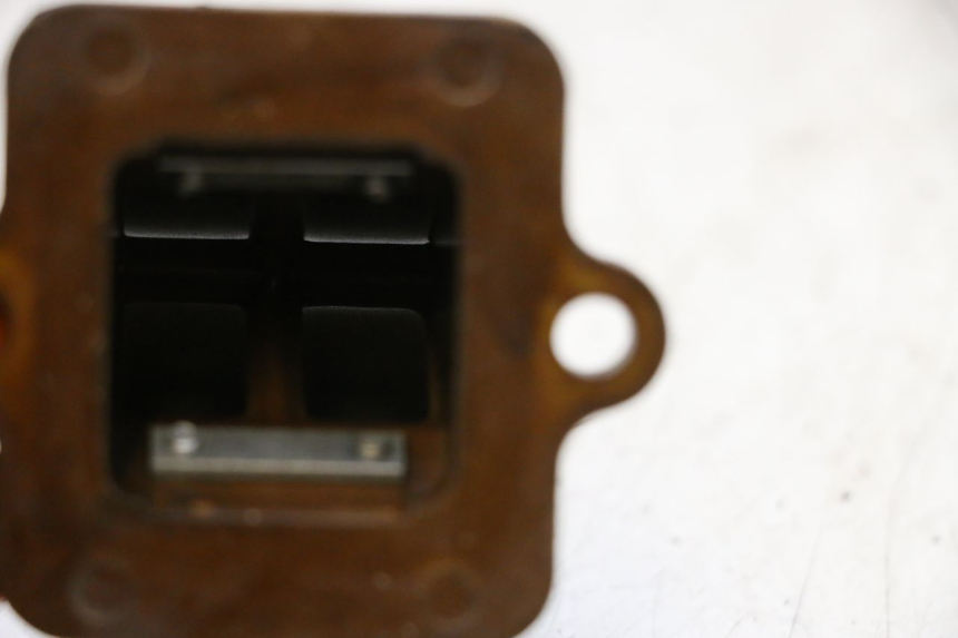 photo de ADMISION PEUGEOT LUDIX ONE 50 (2004 - 2013) - Zoom estado de uso