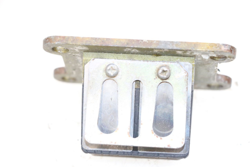 photo de CAJA DE LáMINAS RIEJU MRT 50 (2009 - 2017) - Zoom estado de uso