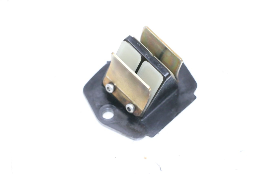 photo de ADMISION PIAGGIO NEW TYPHOON 50 (2018 - 2021) - Zoom estado de uso