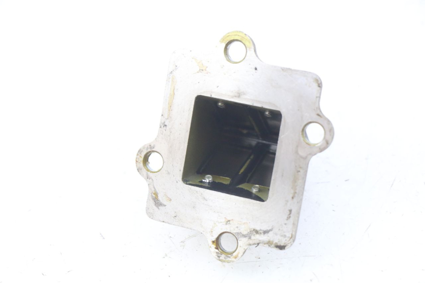 photo de CAJA DE LáMINAS TNT MOTOR OTTO 2T 50 (2012 - 2018) - Detalle de la pieza