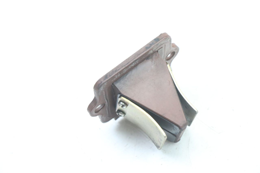 photo de CAJA DE LáMINAS PIAGGIO VESPA S 2T 50 (2007 - 2014) - Otra perspectiva