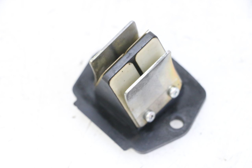 photo de CAJA DE LáMINAS PIAGGIO VESPA S 2T 50 (2007 - 2014) - Primer plano técnico