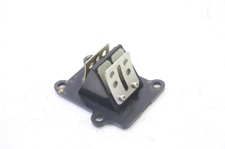 photo de CAJA DE VÁLVULAS PGO RODOSHOW 2T 50 (2003 - 2007) - Vista principal