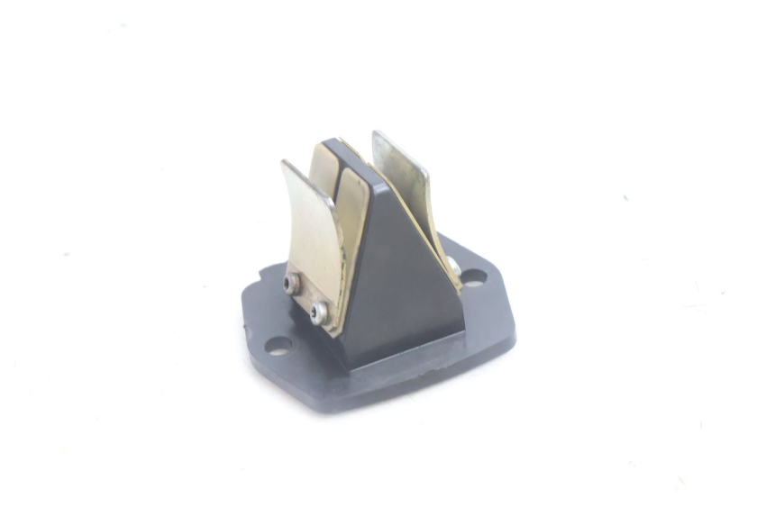 photo de ADMISION GILERA RUNNER SP 50 (2002 - 2004) - Otra perspectiva