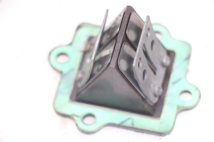 photo de CAJA DE VÁLVULAS KEEWAY RY6 2T 50 (2011 - 2019) - Zoom estado de uso