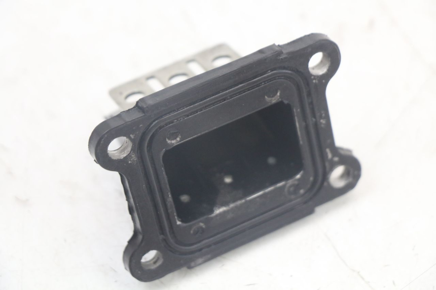 photo de CAJA DE LáMINAS DERBI SENDA SM X-TREME 50 (2006 - 2010) - Detalle de la pieza