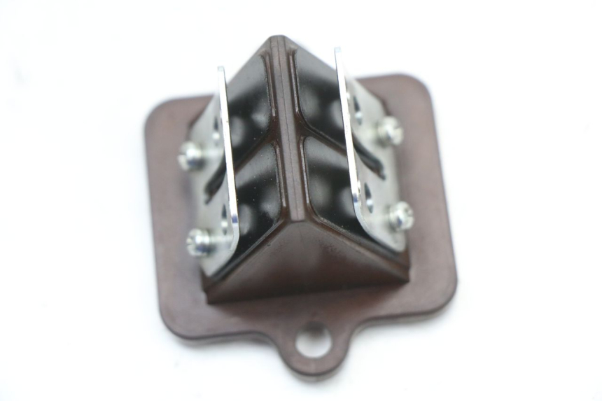 photo de ADMISION PEUGEOT STREETZONE I 2T 50 (2018 - 2020) - Primer plano técnico