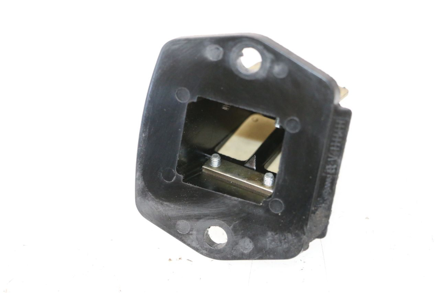 photo de ADMISION PIAGGIO TYPHOON 50 (2000 - 2009) - Primer plano técnico