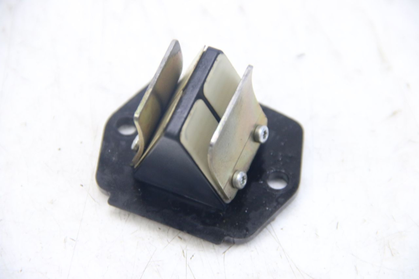 photo de CAJA DE LáMINAS PIAGGIO VESPA S 2T 50 (2007 - 2014) - Estado de la superficie y material