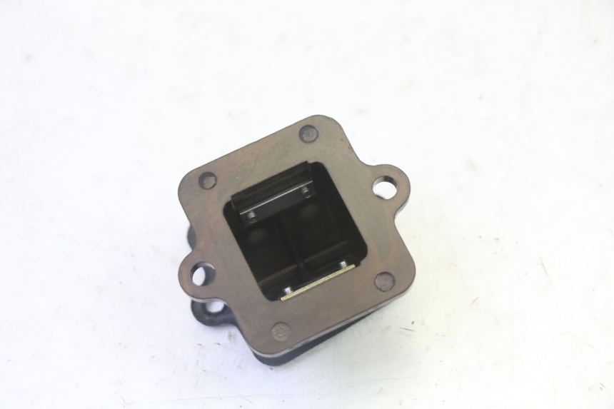 photo de ADMISION PEUGEOT VIVACITY NEW 2T 50 (2008 - 2017) - Otra perspectiva