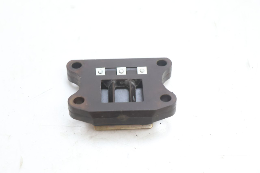 photo de ADMISION PEUGEOT VIVACITY 50 (1998 - 2003) - Otra perspectiva