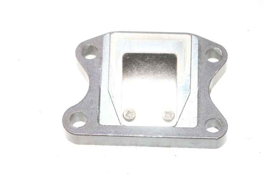 photo de ADMISION PEUGEOT VIVACITY 50 (1998 - 2003) - Otra perspectiva